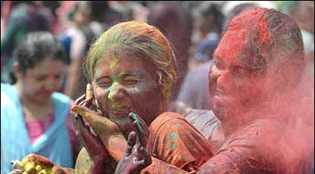 anokhe_holi